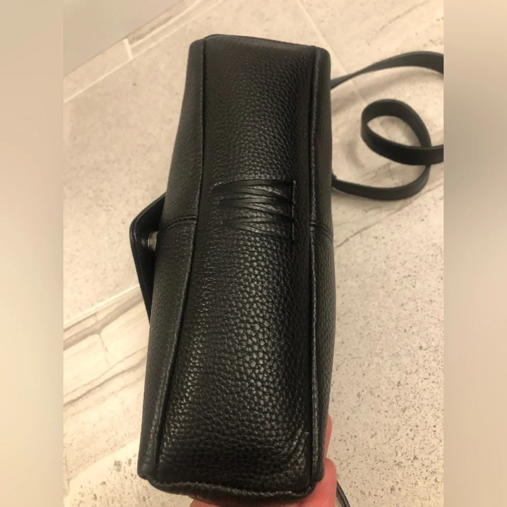 Status Anxiety “exile” bag (pebble leather) - Picture 9 of 13